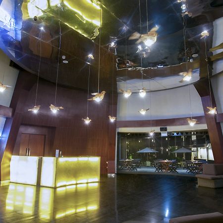 Hotel Neo+ Green Savana Sentul City Bogor Kültér fotó
