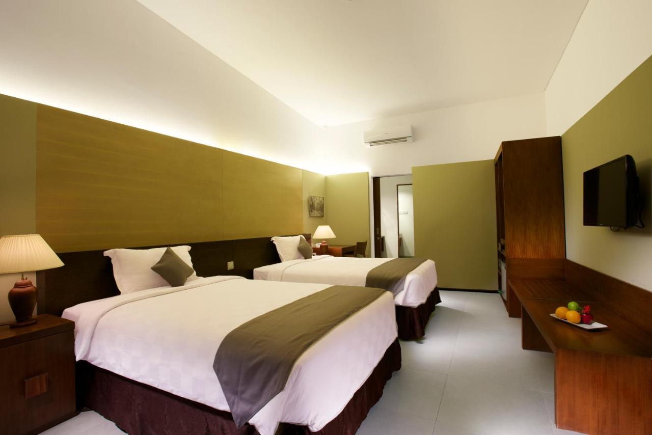 Hotel Neo+ Green Savana Sentul City Bogor Kültér fotó