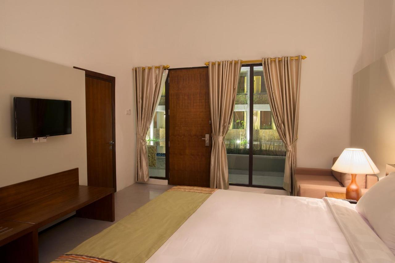 Hotel Neo+ Green Savana Sentul City Bogor Kültér fotó