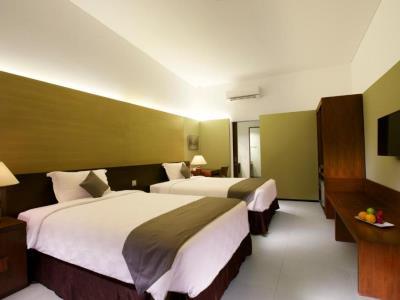 Hotel Neo+ Green Savana Sentul City Bogor Kültér fotó